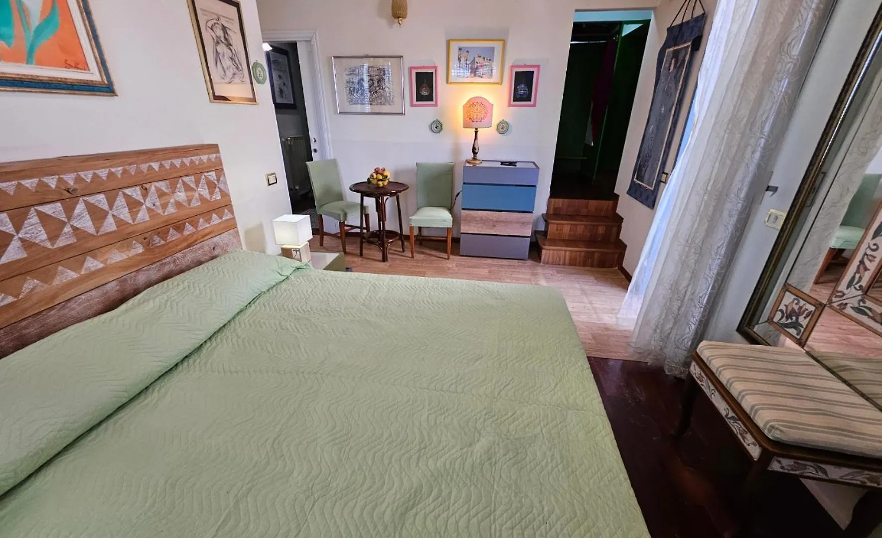 La Casa Di Sara By Holiday World Nunziata بيت للعطل